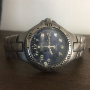 Fossil Titanium Watch Needs Refurbished!